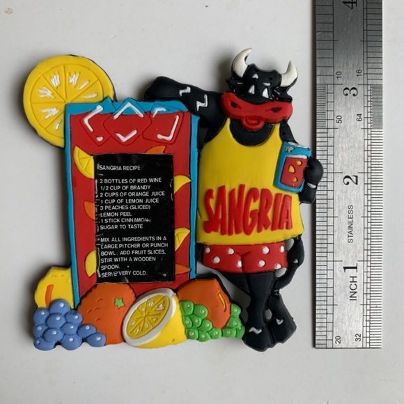 Vintage Red Sangria Cow Recipe Magnet Rubber Colorful Spanish Wine Large Magnet - Picture 6 of 7